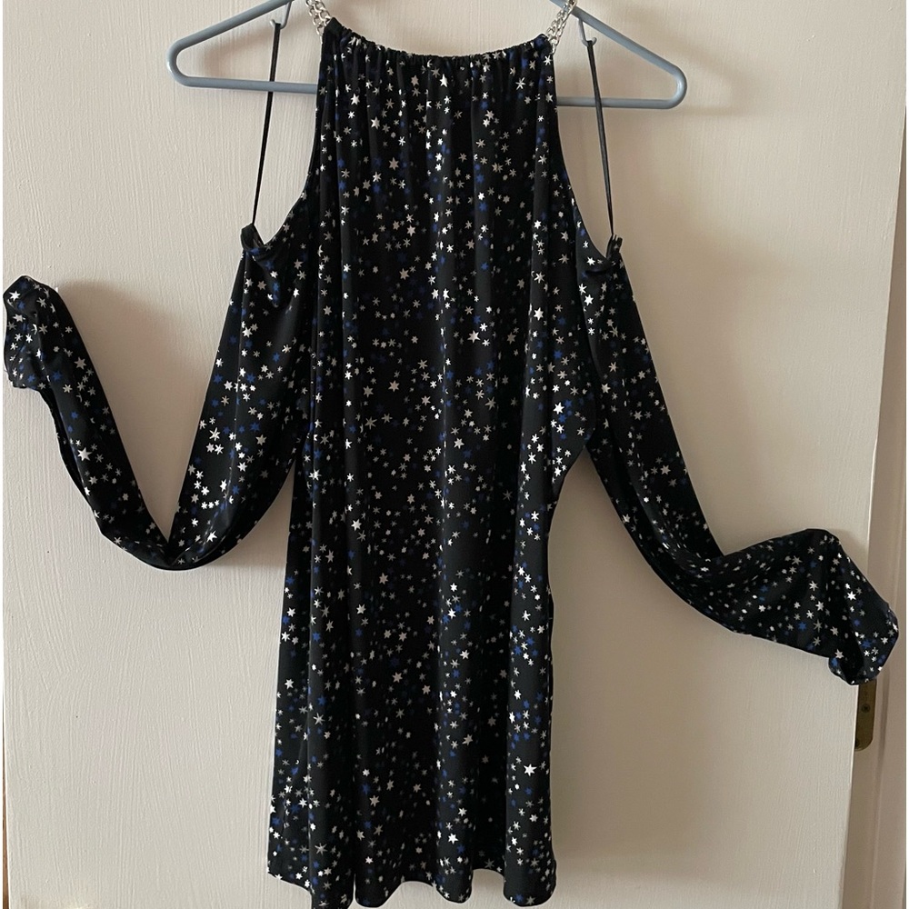 Michael Kors cold shoulder Top